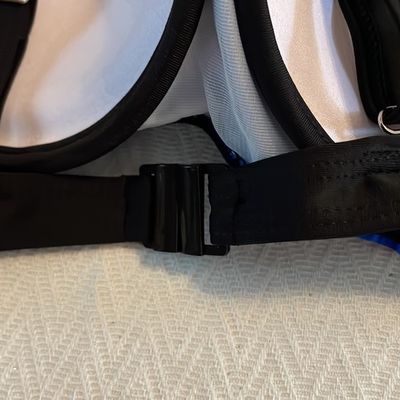 Bathing suit - Picture 7 of 9